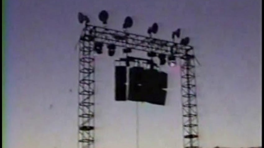 1999-12-31 split open and melt SBD phish