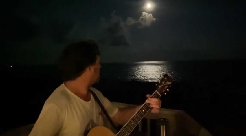 Keller Williams Standing On The Moon Grateful Dead Cover