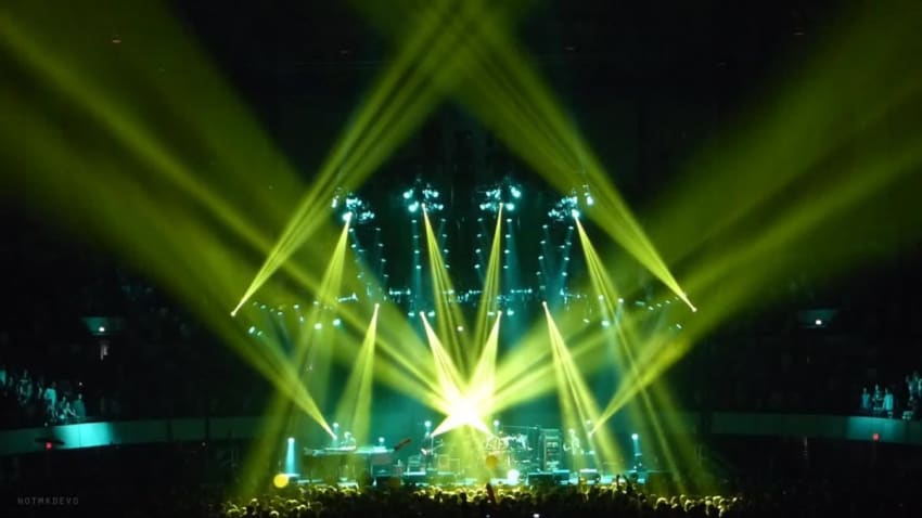 2013-10-19 - Hampton Coliseum; Hampton, VA (SET 1) [HD]