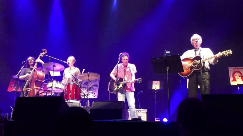 Yo La Tengo & Nick Lowe - Walk Away Renee (The Left Banke cover) at Kings Theater, Brooklyn 10/10/15