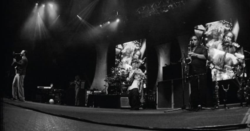 DMB 2001