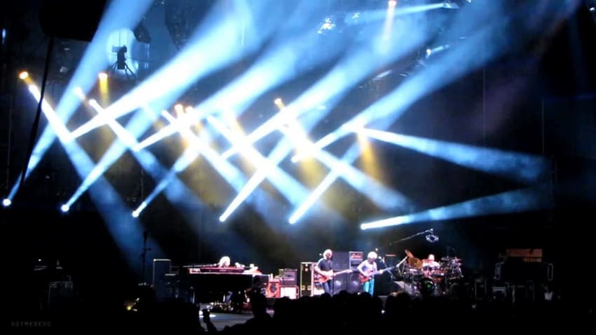 Mike's Song → Simple [HD] 2009-06-02 - Nikon at Jones Beach Theater; Wantagh, NY