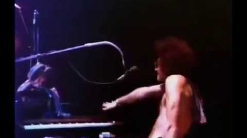 Frank Zappa - Titties and Beer(Live)The Palladium 1977