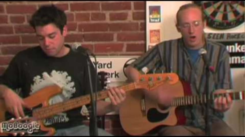 GIANT PANDA GUERILLA DUB SQUAD "Ride Ride Ride" - acoustic