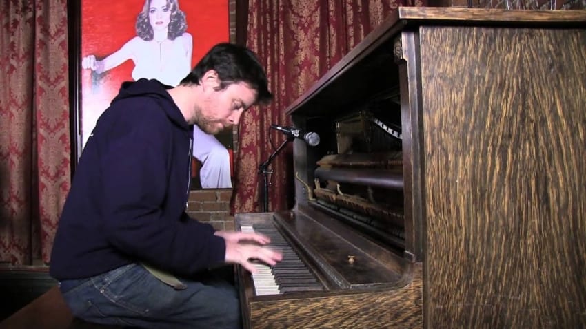 THE NEW MASTERSOUNDS - You Mess Me Up - stripped down MoBoogie Loft Session