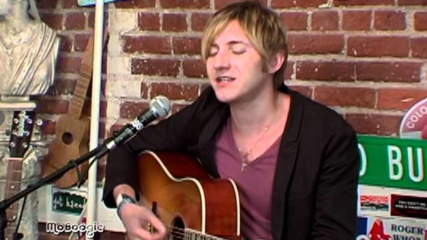 LEE MACDOUGALL "Hindsight" - acoustic @ the MoBoogie Loft