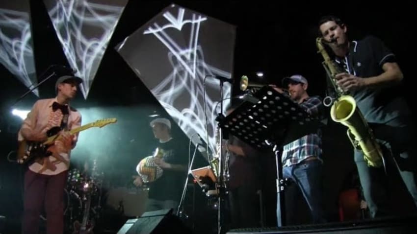 THE MOTET feat. Dominic Lalli of Big Gigantic - Expensive Shit - live @ Cervantes