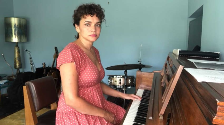 Norah Jones Love Me Cover Video