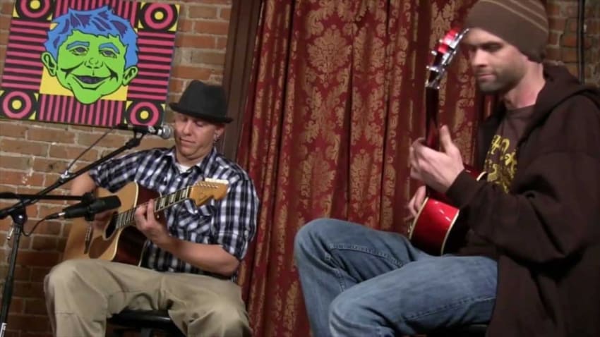 P-NUCKLE - Rude Boy  - stripped down MoBoogie Loft Session