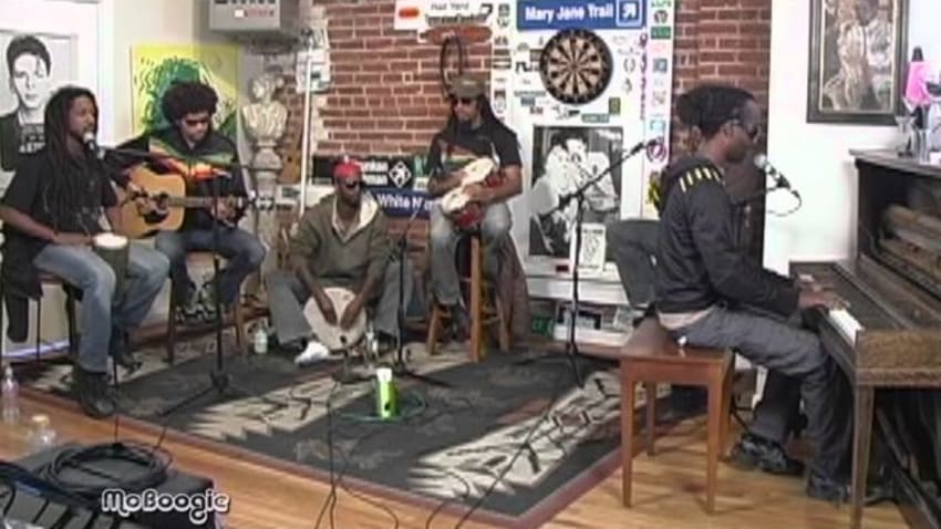 ROOTZ UNDERGROUND "Special Place - When I Go - Slumberland" - acoustic @ the MoBoogie Loft