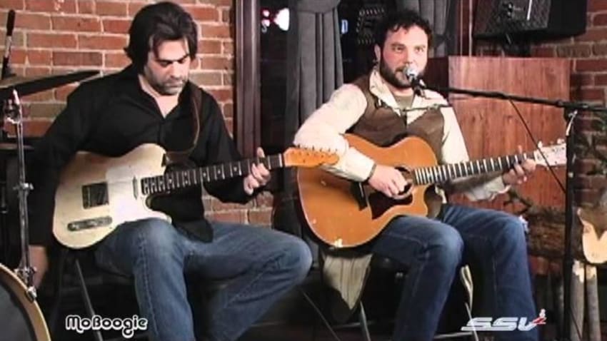 ROBBY PEOPLES "River Girl" - stripped down session @ the MoBoogie Loft