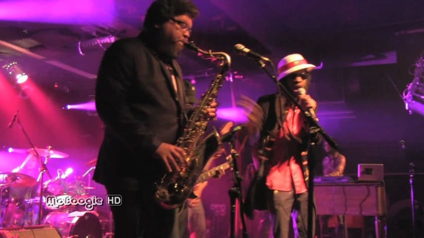SEE-I (from Thievery Corporation) - Exploited - live @ Cervantes