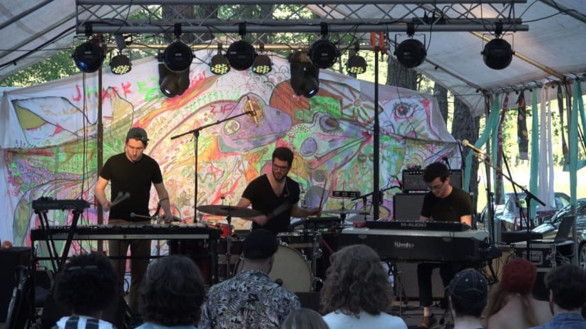 Square Peg Round Hole - 4K - 06.03.17 - Beardfest 2017