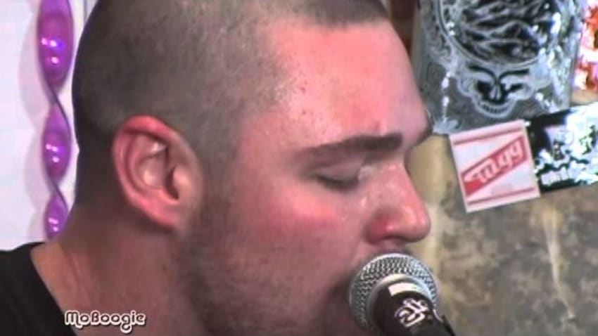 T.U.G.G. "Missing You" acoustic @ the MoBoogie Loft