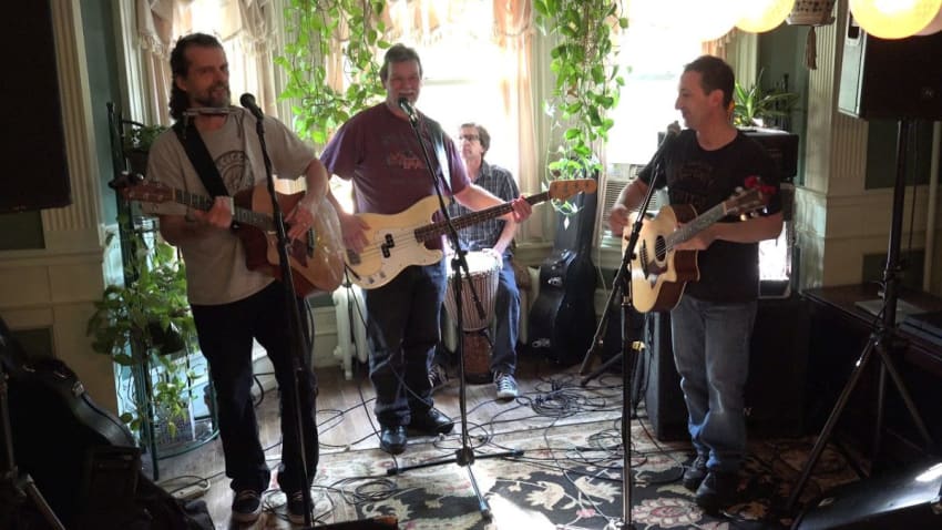 The Mighty Manatees - 4K - 07.15.17 - Alex's House - Philly