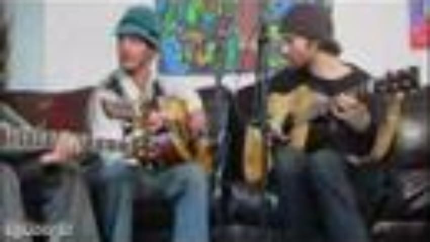 Toubab Krewe "Hello Family" acoustic at the MoBoogie Loft