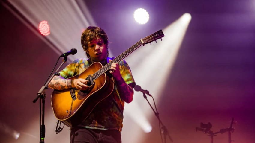 Billy Strings Announces ‘At The Drive Inn’ Livestreams
