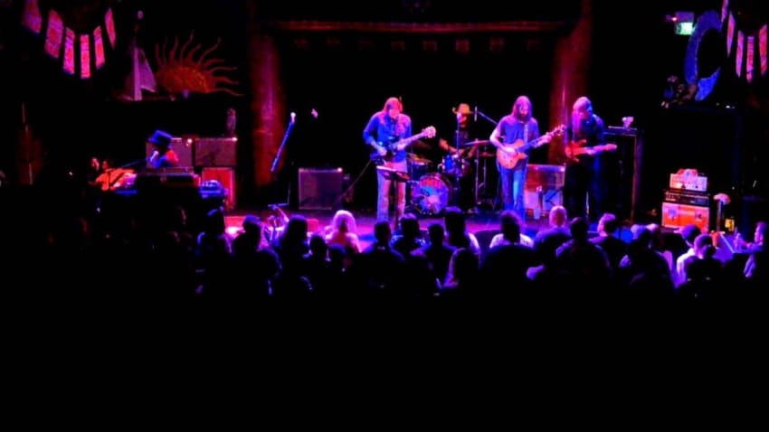 Chris Robinson Brotherhood - Sugaree