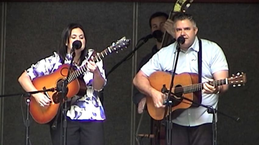 Ken and Amanda Smith "Heartbreak Express" 5/29/09 Strawberry Park Bluegrass Festival