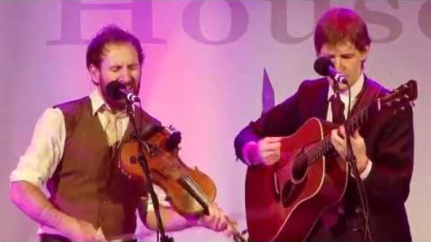 Chris Thile and Punch Brothers "Dont Need No" 8/5/11 Boarding House Park Lowell, MA