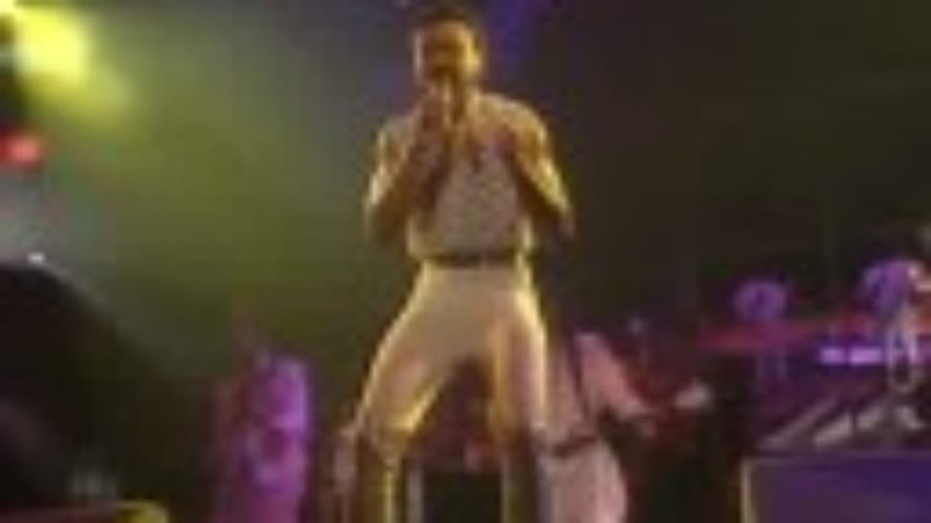 Earth, Wind & Fire - September  (From "Live In Japan")