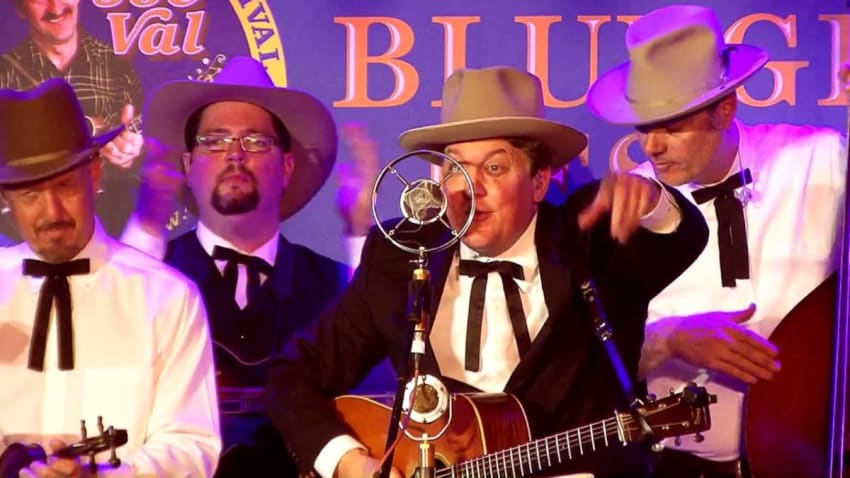 The Earls of Leicester "The Train That Carried My Girl From Town" 2/19/17 Joe Val Bluegrass Festival