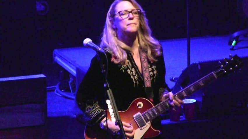 Tedeschi Trucks Band, "The Sky Is Crying," killer Susan solo!