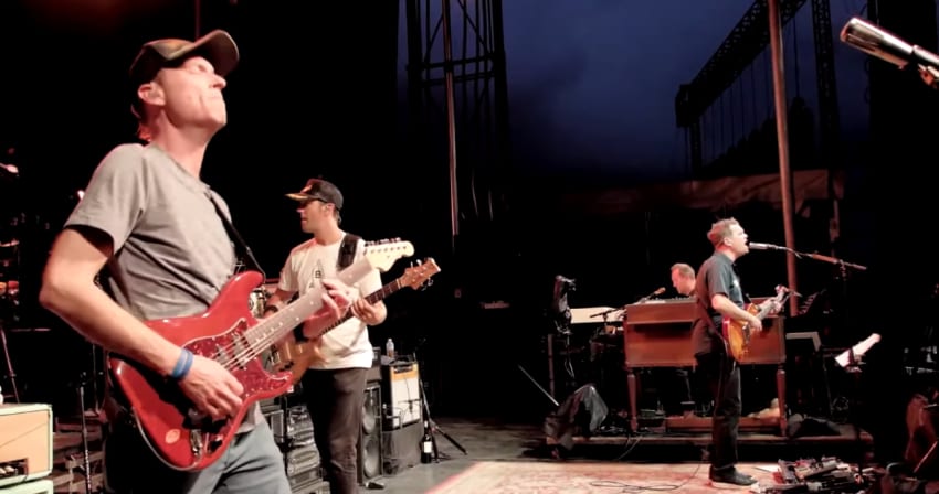 Umphrey's Drive Inn Sunday Setlist