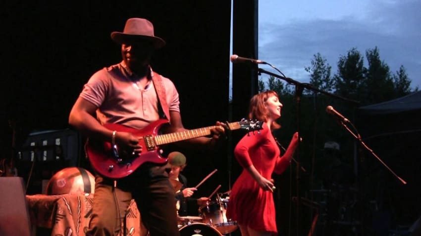 Vieux Farka Toure,  "Na Maïmouna Poussaniamba," FreshGrass 2015