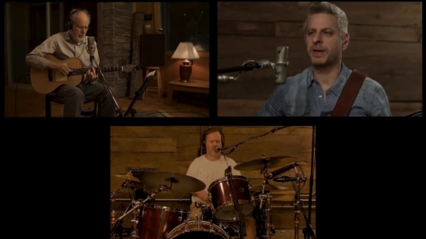 Leo Kottke & Mike Gordon Perform 'The Only One' With Jon Fishman For 'Colbert'