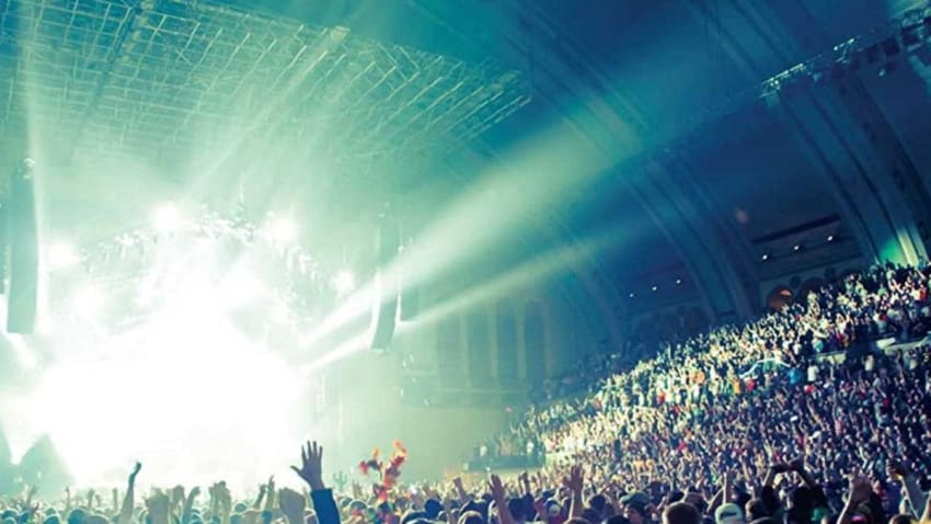 Phish Works Led Zeppelin Covers Into 'Tweezer' On Fall Tour 2010