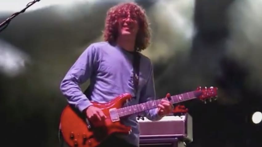 Pigeons Playing Ping Pong Perform ‘Weightless’ At Legend Valley: Pro-Shot Video
