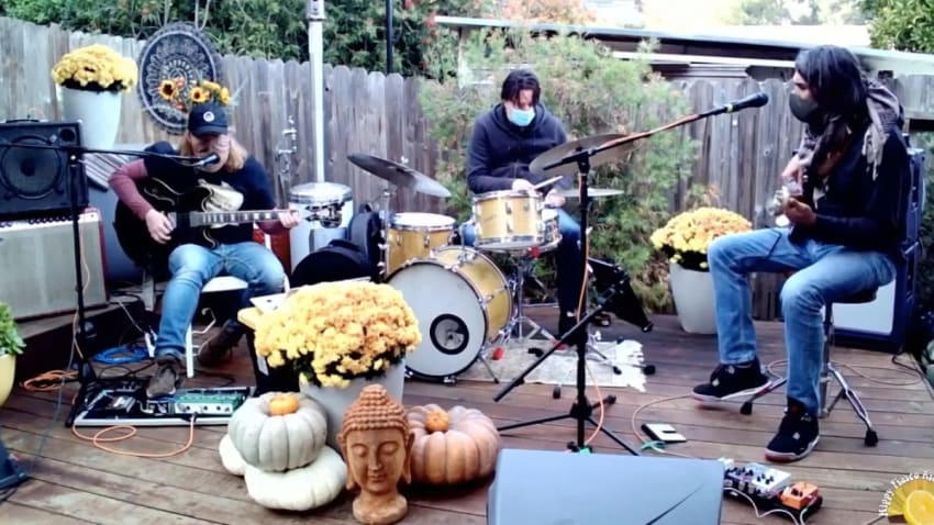 Reed Mathis, Sean Nelson & Brian Rashap Cover Bob Dylan's 'Blood On The Tracks'