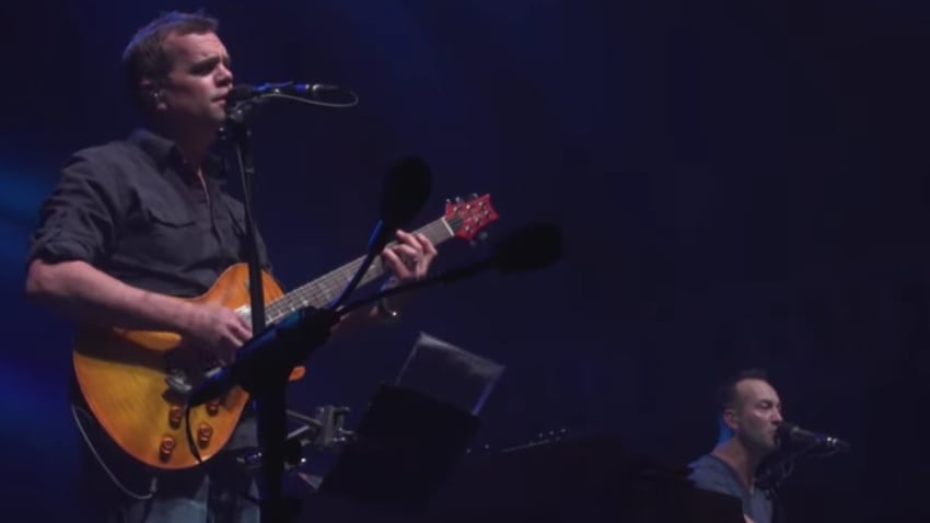 Umphrey’s McGee Covers Paul McCartney’s ‘Band On The Run’ In 2018: Pro-Shot Video