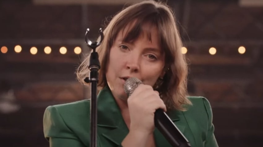 Sylvan Esso Releases Surprise ‘WITH LOVE’ EP