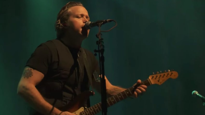 Jason Isbell & The 400 Unit Play New Year’s Eve Show At Brooklyn Bowl Nashville