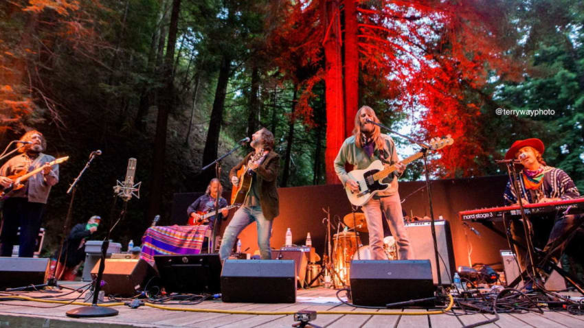 Los Hermanos Cosmico Announces ‘Live In Big Sur’ Concert Film Broadcast