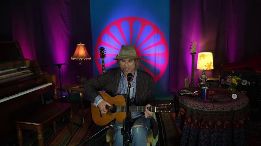 Todd Snider - "Brokedown Palace" (Grateful Dead)