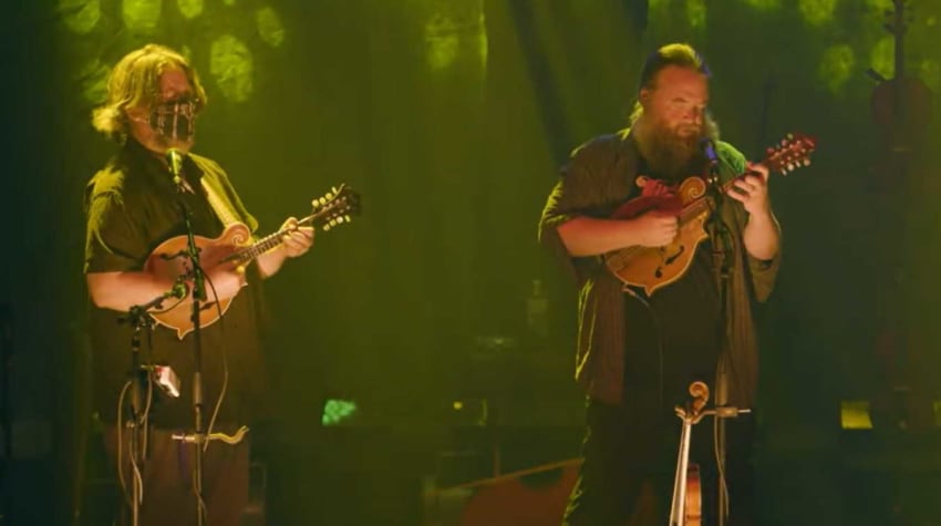 Trampled By Turtles Dont Look Down First Avenue Video 2