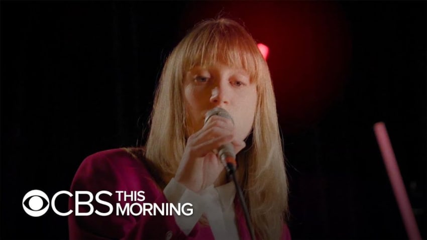 Saturday Sessions: The Weather Station performs "Loss"