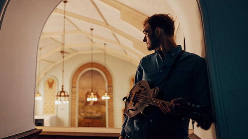 Chris Thile Announces New Album ‘Laysongs’ & Shares Opening Track