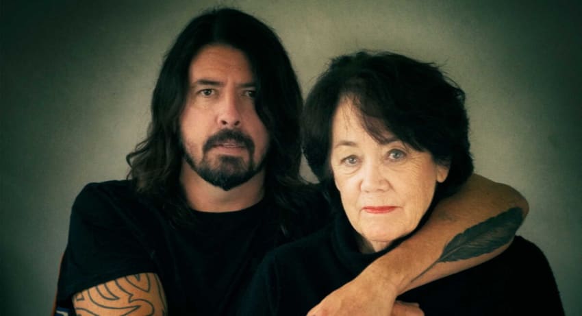 Dave Virginia Grohl Crade To Stage Program