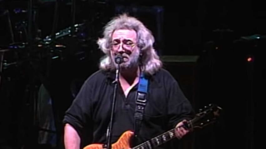 Grateful Dead Performs ‘Row Jimmy’ At Shoreline In 1989: Pro-Shot Video