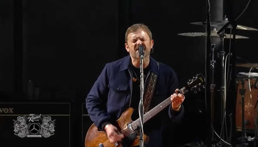 Kings Of Leon Echoing Jimmy Kimme Live