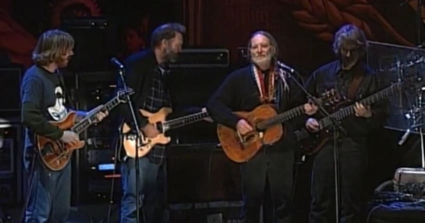Phish Willie Nelson Farm Aid 1998