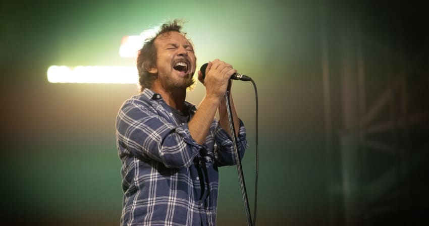 Pearl Jam Eddie Vedder Ohana 2021 b