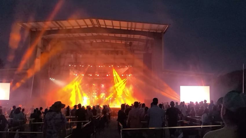 Billy Strings Train Train