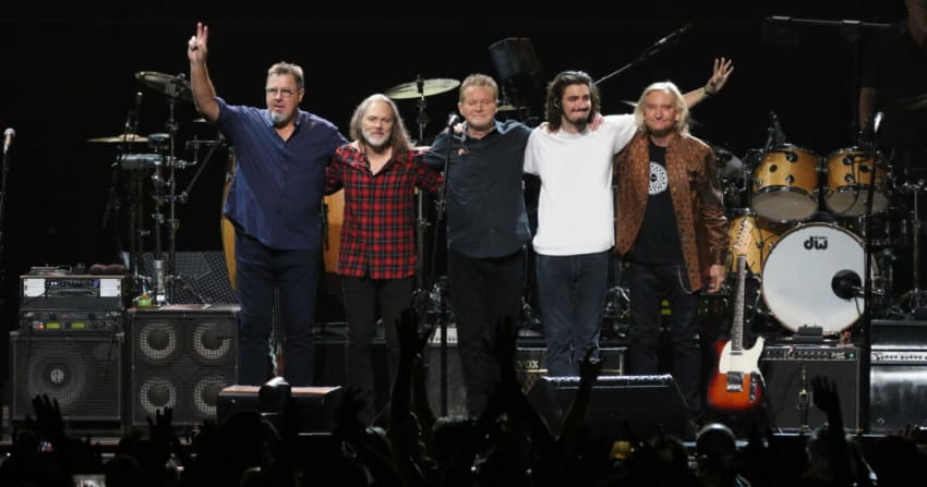 Eagles Live 2020 Koch Crop
