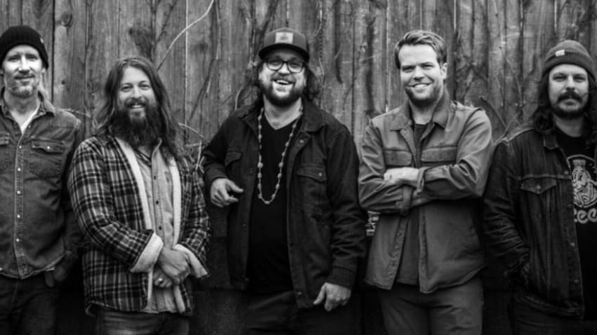 Greensky Bluegrass Shares ‘Monument’ Single