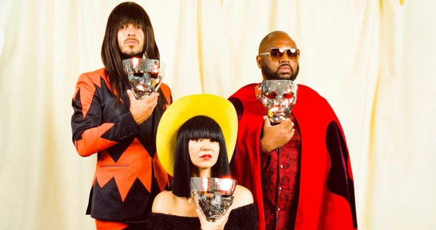 Khruangbin press June 2021